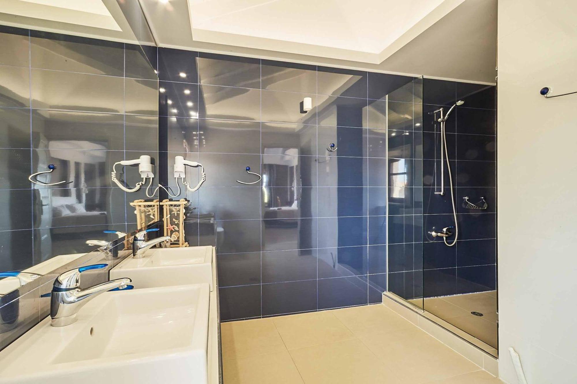 Villa St Dennis Makris Gialos  Zewnętrze zdjęcie